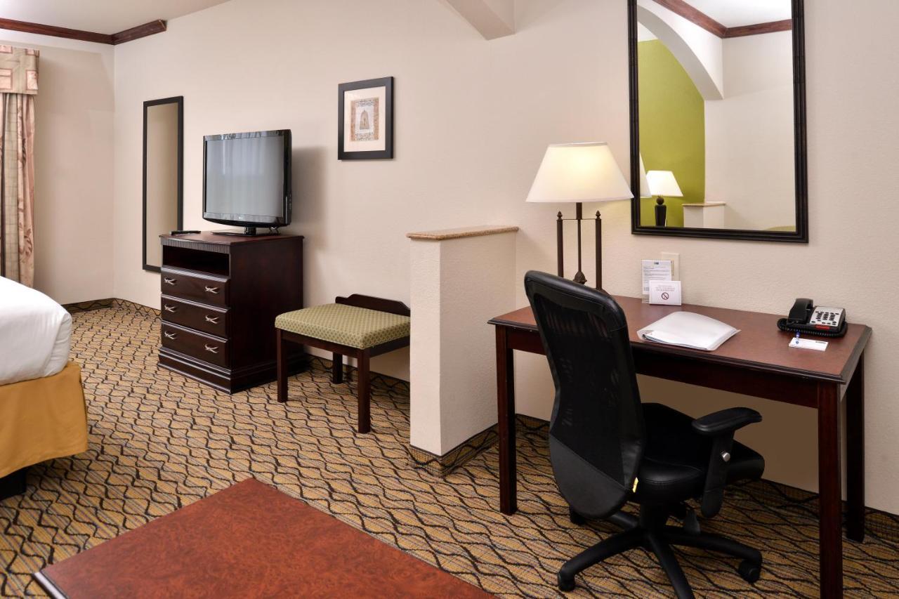 Holiday Inn Express Hotel & Suites Sherman Highway 75 By Ihg Exteriér fotografie